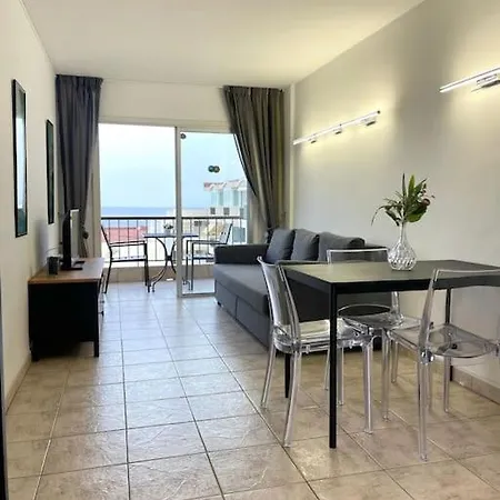 Cecilia Apartmentplaya De Americas Плая-де-лас-Америкас