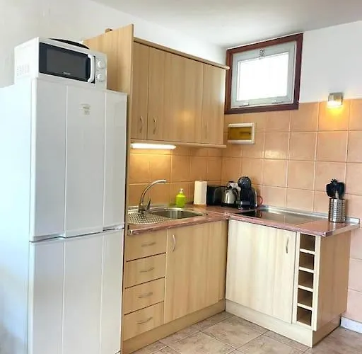 Cecilia Apartmentplaya De Americas 아파트 *