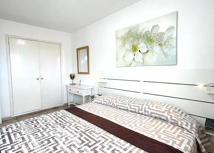 Cecilia Apartmentplaya De Americas 아파트 *