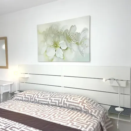 Апартаменти Cecilia Apartmentplaya De Americas