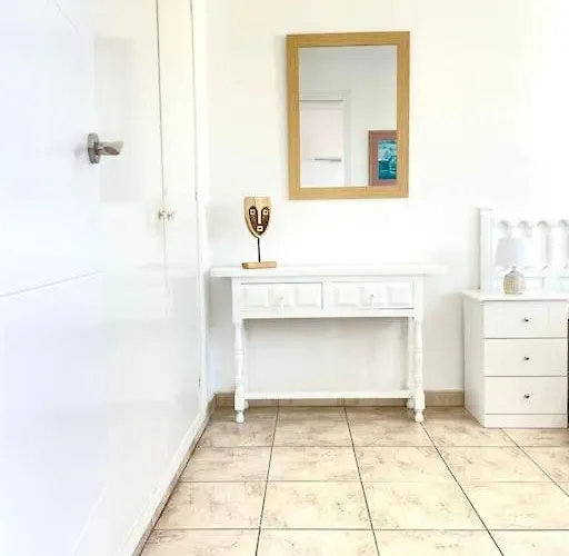 Cecilia Apartmentplaya De Americas شقة